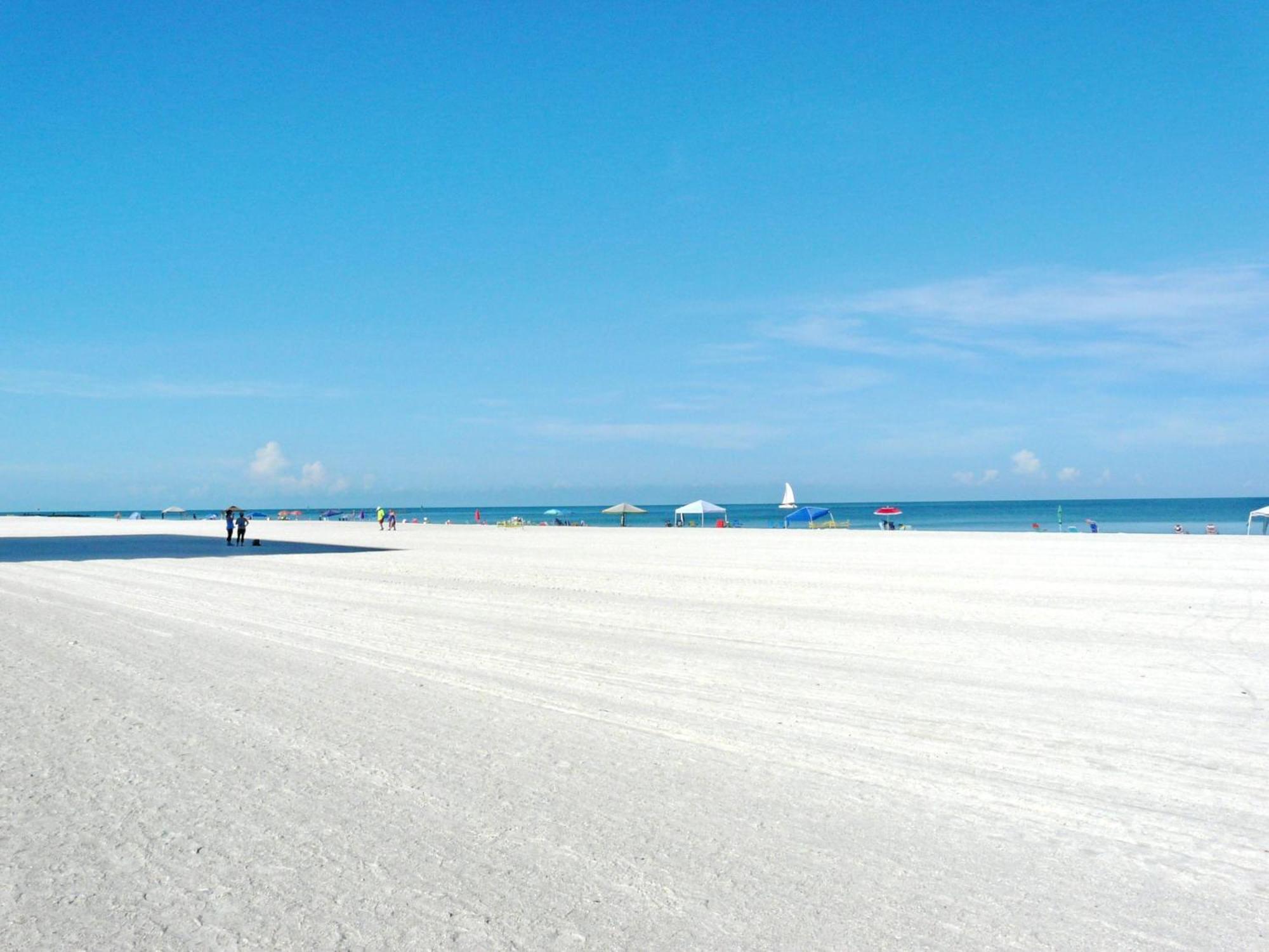 Beach Club 216 Marco Island Exterior foto